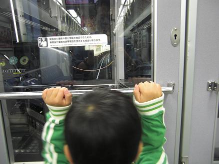 110503・尼崎往復電車 001