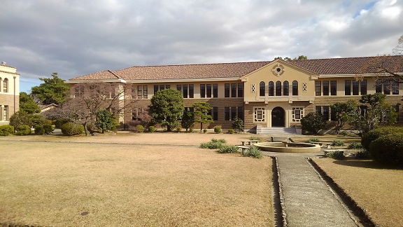 200110　大学 (2)